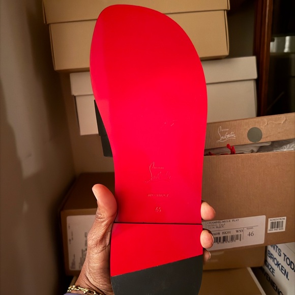 Christian Louboutin Chambelimule Flat in Black Calf - Picture 7 of 7